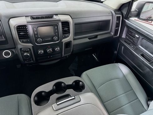 Used 2018 RAM 1500 Express w/ Express Value Package AWD/4WD image 24