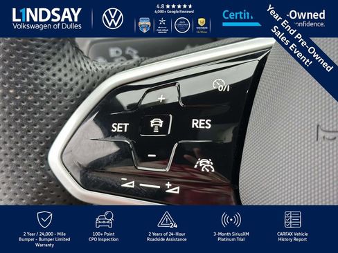 Certified 2022 Volkswagen Tiguan SE R-Line image 24