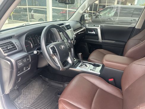 Used 2024 Toyota 4Runner Limited AWD/4WD image 11