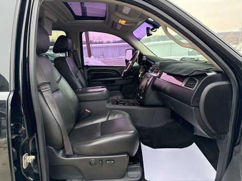 Used 2013 GMC Sierra 2500 Denali w/ Suspension Package, Off-Road image 42