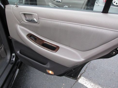 Used 2001 Honda Accord EX image 29