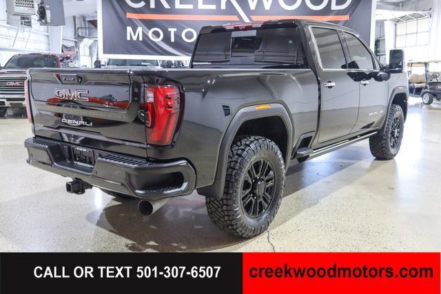 Used 2024 GMC Sierra 2500 Denali Ultimate AWD/4WD image 4