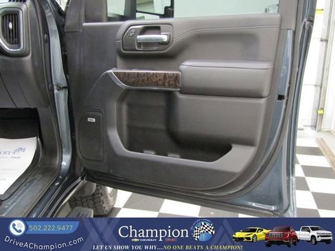 Used 2020 GMC Sierra 2500 Denali w/ Denali Ultimate Package AWD/4WD image 60