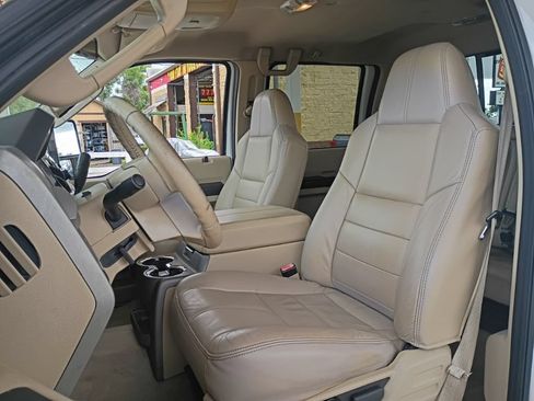 Used 2009 Ford F250 Lariat AWD/4WD image 22