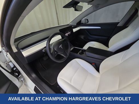Used 2022 Tesla Model 3 Long Range image 13