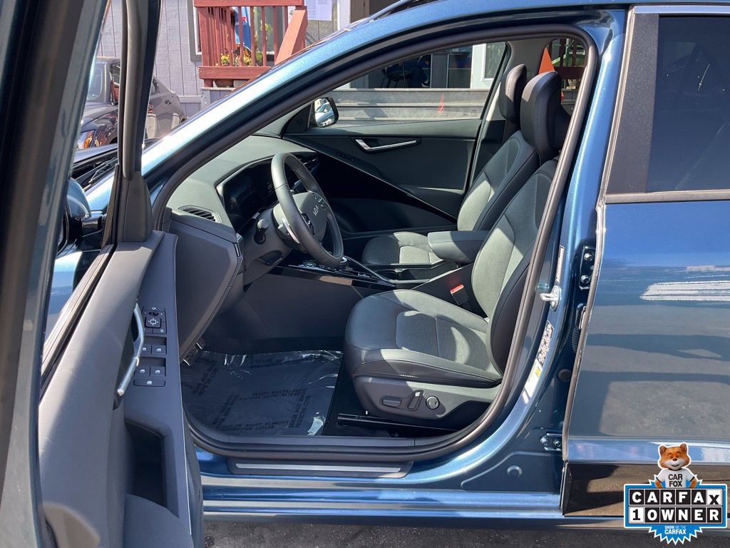 Used 2025 Kia Niro Wave FWD image 15