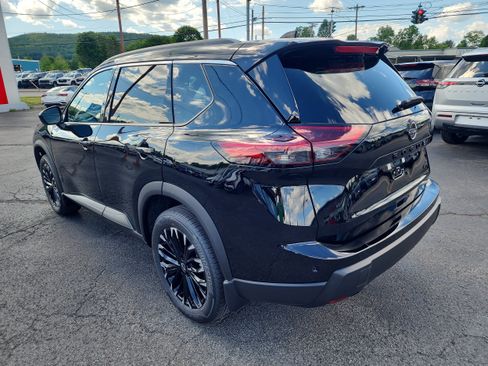 New 2026 Nissan Rogue Dark Armor AWD/4WD image 6