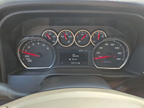 Used 2022 Chevrolet Silverado 1500 LT image 16