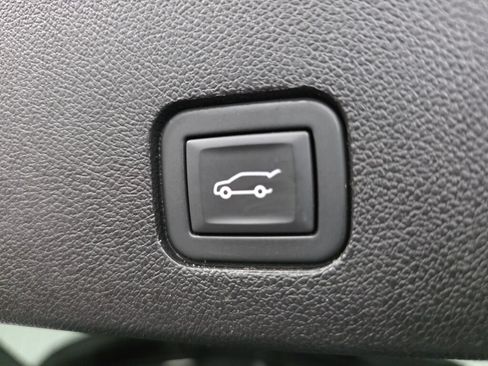 Used 2021 Cadillac XT6 Premium Luxury AWD/4WD image 23