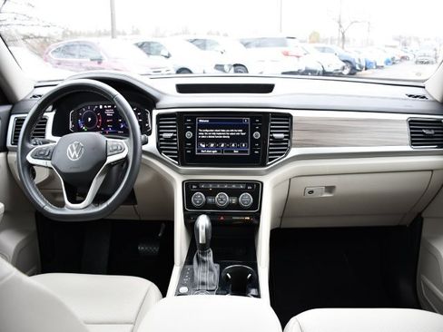 Used 2023 Volkswagen Atlas SEL image 20