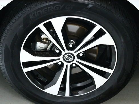 Certified 2023 Nissan Sentra SV w/ All-Weather Package image 39