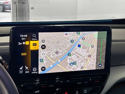 Certified 2024 Volkswagen ID.4 2WD image 18