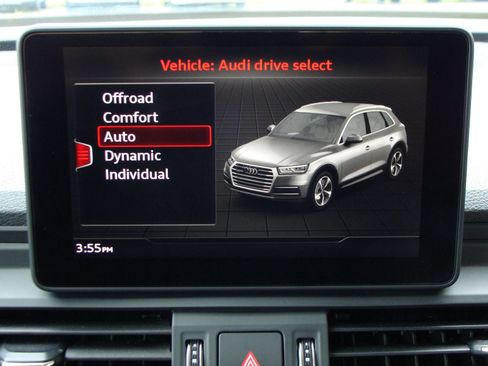 Used 2019 Audi Q5 2.0T Premium w/ Convenience Package image 21