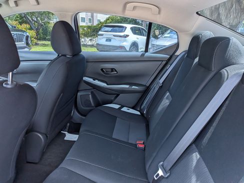 Used 2024 Nissan Sentra SV FWD image 14