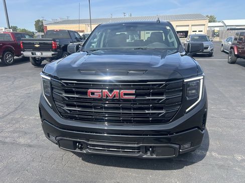 New 2026 GMC Sierra 1500 Elevation w/ Elevation Select Package image 4