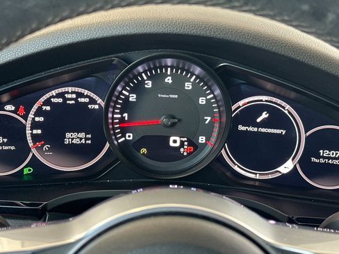 Used 2019 Porsche Cayenne AWD/4WD image 34
