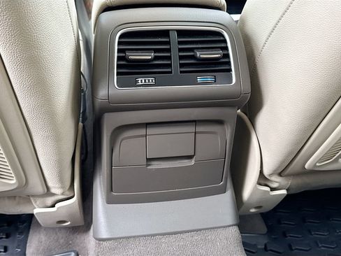 Used 2016 Audi Q5 3.0T Premium Plus w/ Technology Package image 30