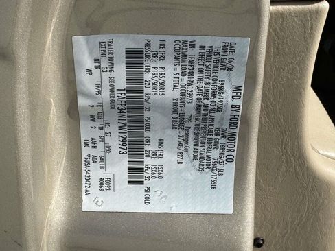Used 2007 Ford Focus S FWD image 27