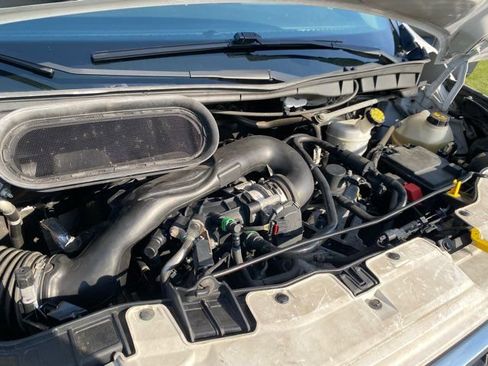 Used 2020 Ford Transit 350 DRW w/ Exterior Upgrade Package image 24