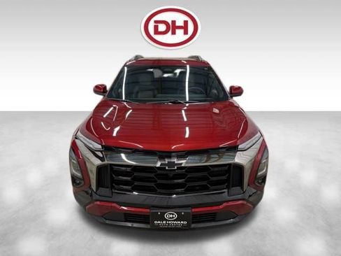 Used 2025 Chevrolet Equinox ACTIV w/ Safety and Technology Package AWD/4WD image 6