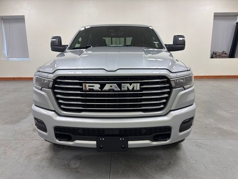New 2026 RAM 1500 Laramie AWD/4WD image 3