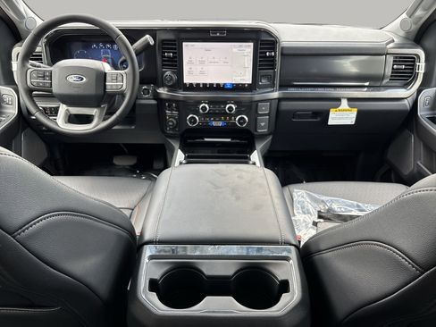 Used 2025 Ford F250 Lariat w/ Lariat Ultimate Package AWD/4WD image 12