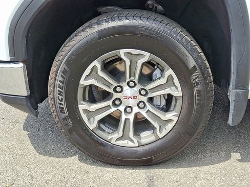 Used 2026 GMC Sierra 1500 SLT AWD/4WD image 8
