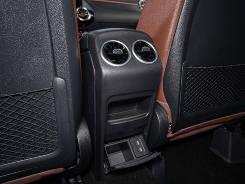 New 2026 Mercedes-Benz GLA 35 AMG 4MATIC image 23