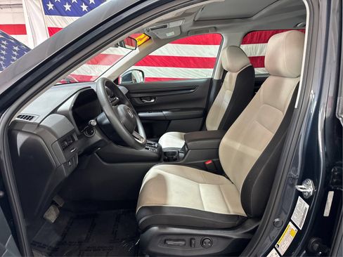 Used 2023 Honda CR-V EX image 9