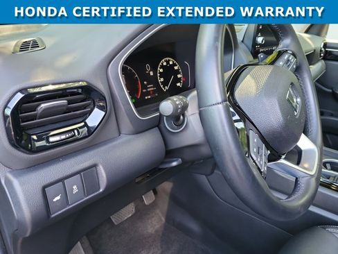 Certified 2025 Honda Pilot Touring image 29
