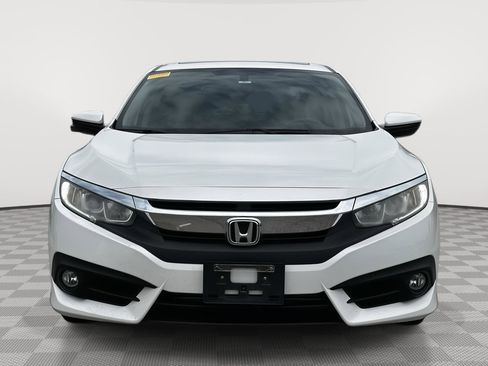Certified 2017 Honda Civic EX-T image 2
