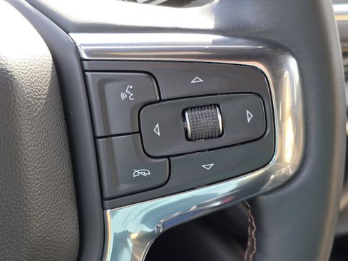 Certified 2023 Chevrolet Blazer Premier w/ Driver Confidence II Package image 16