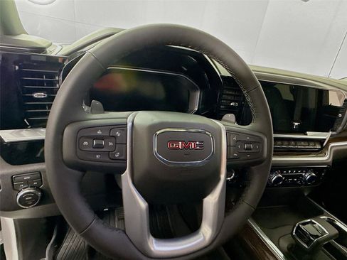 New 2026 GMC Sierra 1500 Elevation w/ Elevation Premium Package AWD/4WD image 5