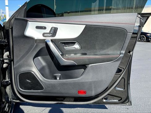 Used 2025 Mercedes-Benz CLA 250 image 26