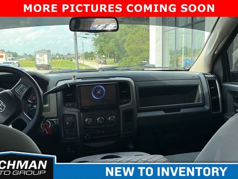 Used 2019 RAM 1500 Classic SLT AWD/4WD image 11
