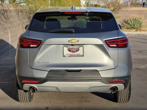 Used 2023 Chevrolet Blazer LT image 8