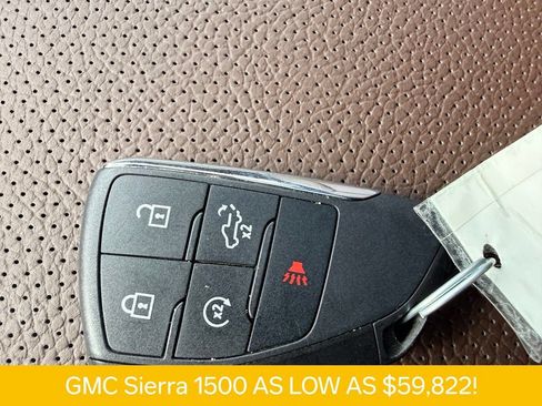 Used 2025 GMC Sierra 1500 Denali AWD/4WD image 31