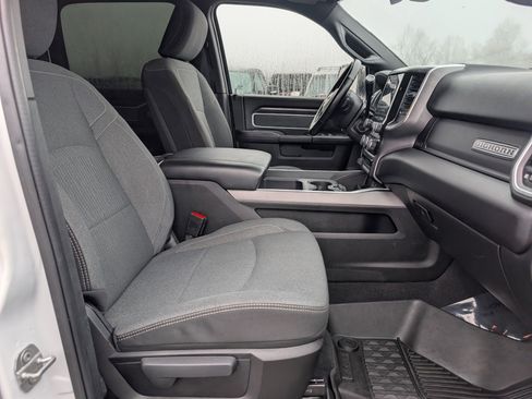 Used 2021 RAM 2500 Big Horn w/ Night Edition image 12