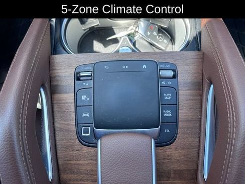 Used 2025 Mercedes-Benz GLS 450 4MATIC image 20