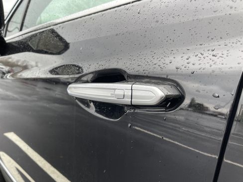 Certified 2025 Cadillac XT5 Premium Luxury image 13