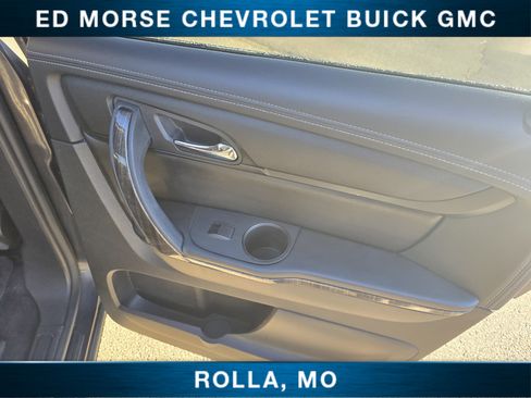Used 2017 GMC Acadia Limited SLT image 22
