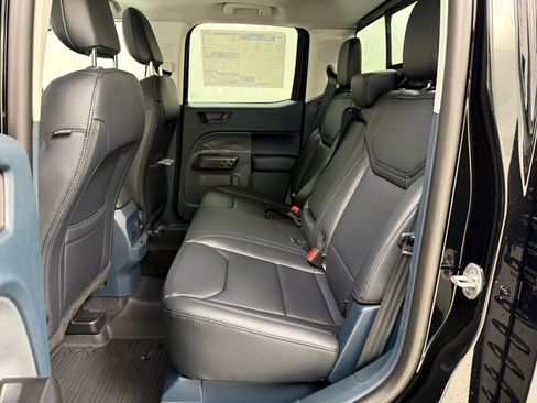 New 2026 Ford Maverick Lariat w/ Black Appearance Package image 23