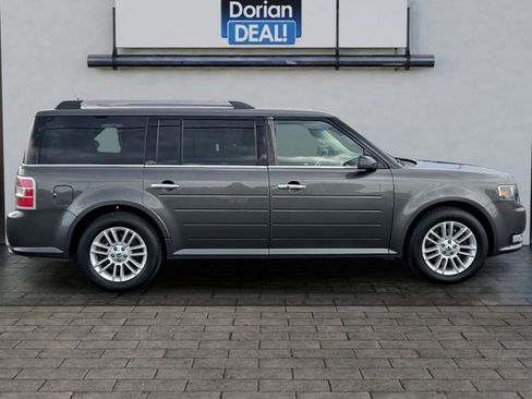 Used 2016 Ford Flex SEL w/ Equipment Group 202A FWD image 2