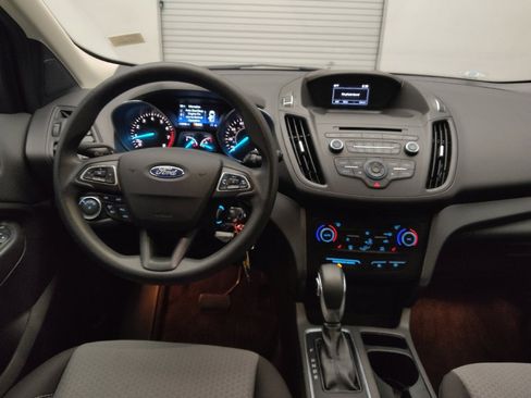 Used 2018 Ford Escape SE image 22
