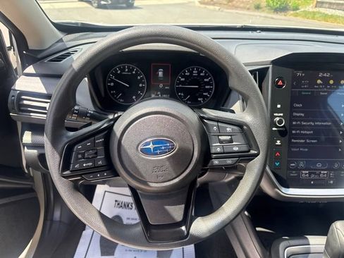 Used 2024 Subaru Crosstrek 2.0i Premium AWD/4WD image 17