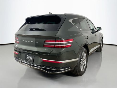 Used 2025 Genesis GV80 2.5T Standard AWD/4WD image 13