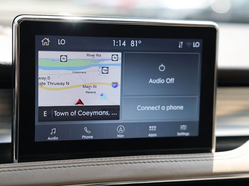 Used 2022 Lincoln Corsair AWD w/ Premium Package image 22