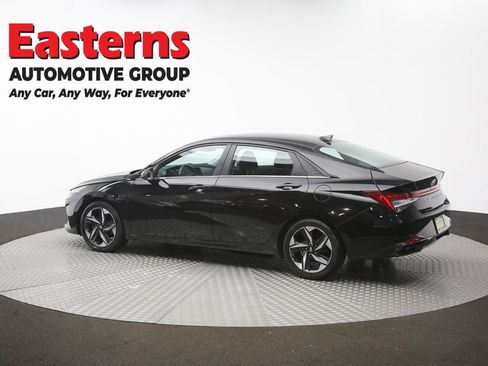Used 2021 Hyundai Elantra SEL w/ Convenience + Premium Package FWD image 64