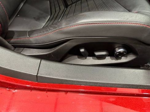 Used 2022 Chevrolet Corvette Stingray Premium Cpe w/ Z51 Performance Package image 16