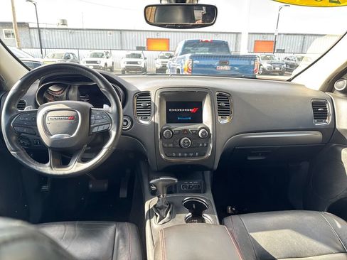 Used 2018 Dodge Durango GT image 12